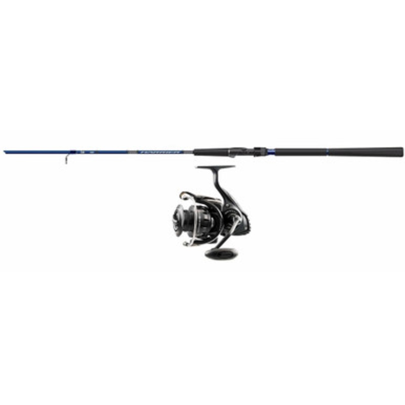Daiwa Saltist Ultimate Fluke Spinning Combo
