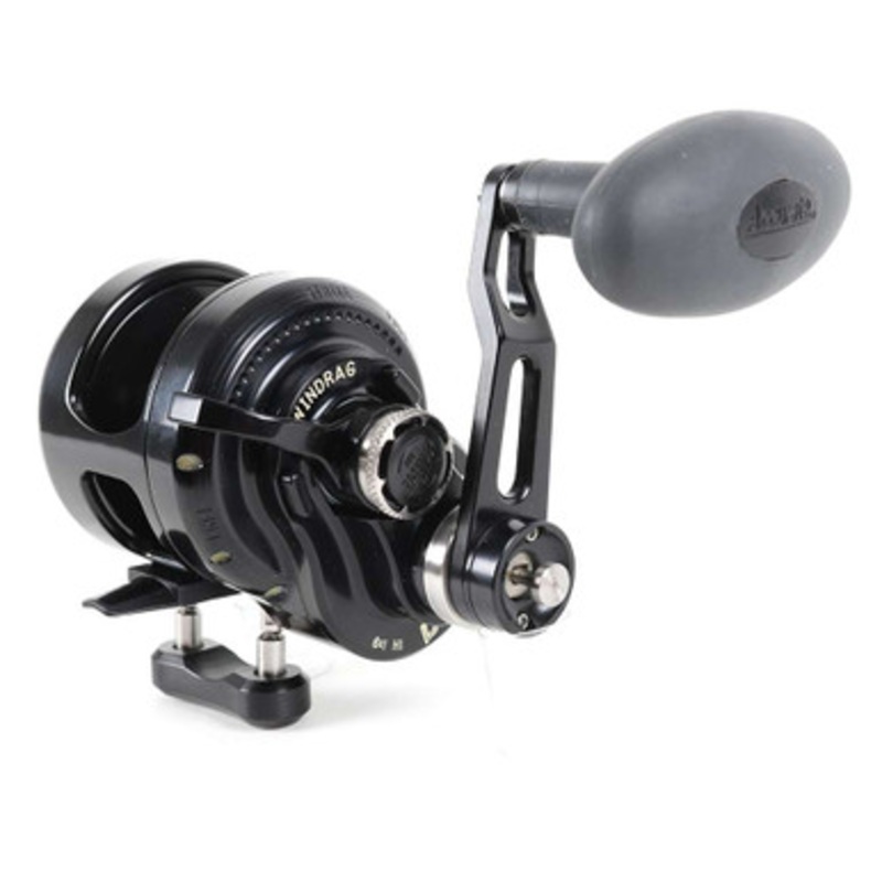 Accurate DX2-500N-B Boss Dauntless Two Speed Reel